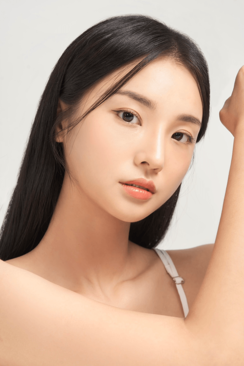 강민경