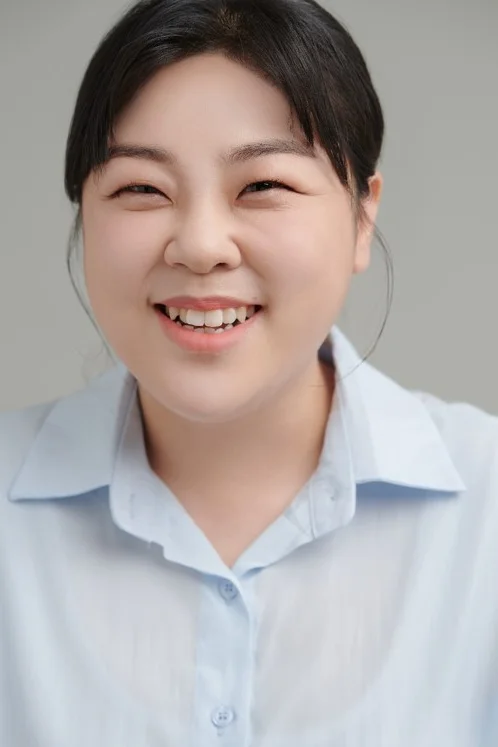 배유라