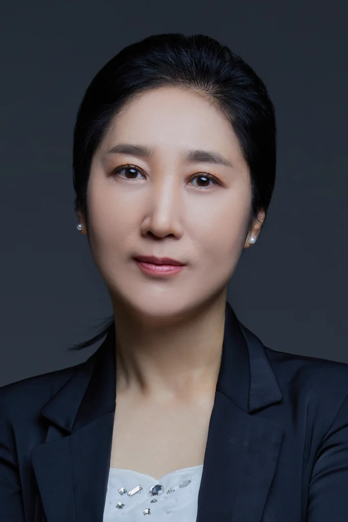 류인아