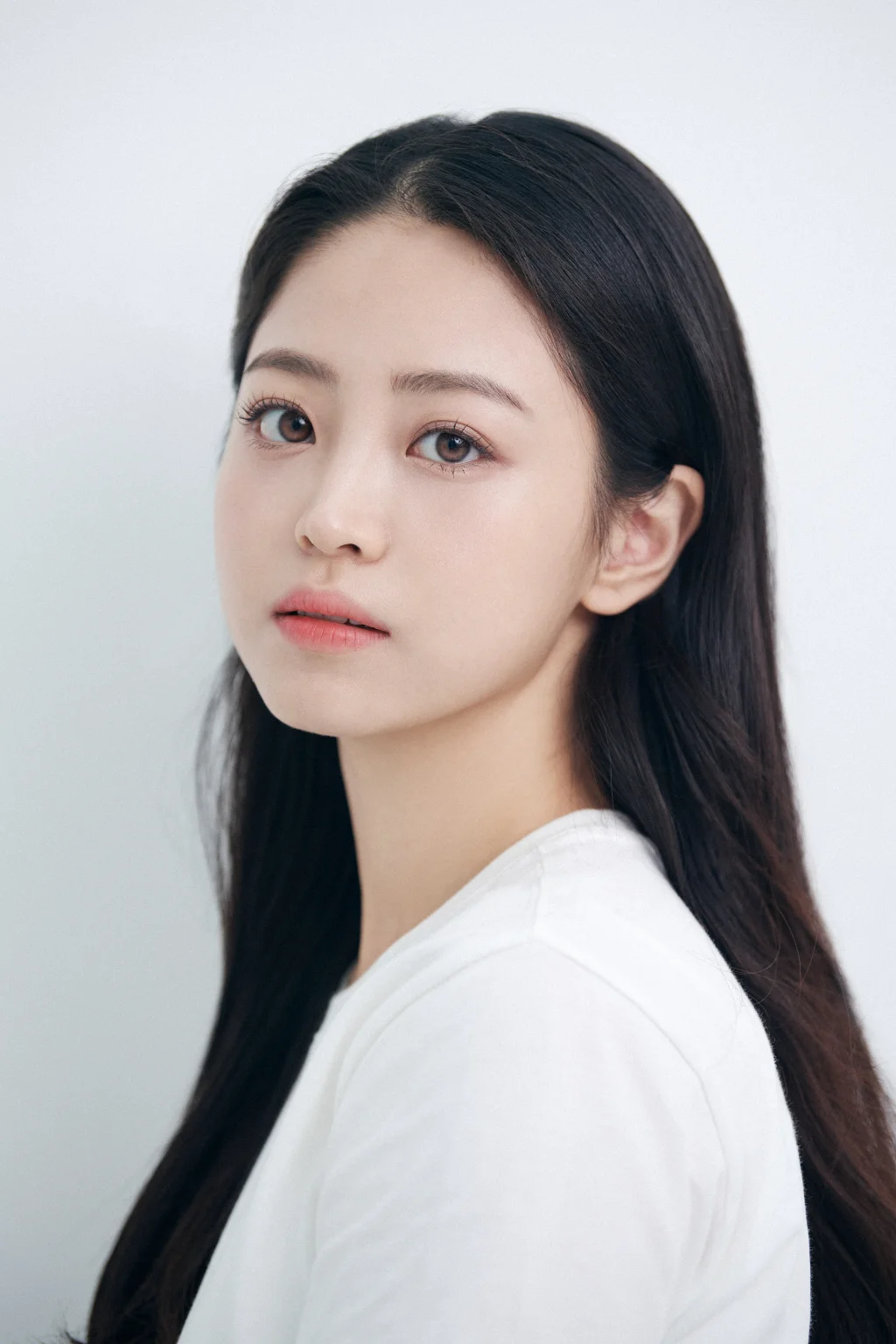 채민서