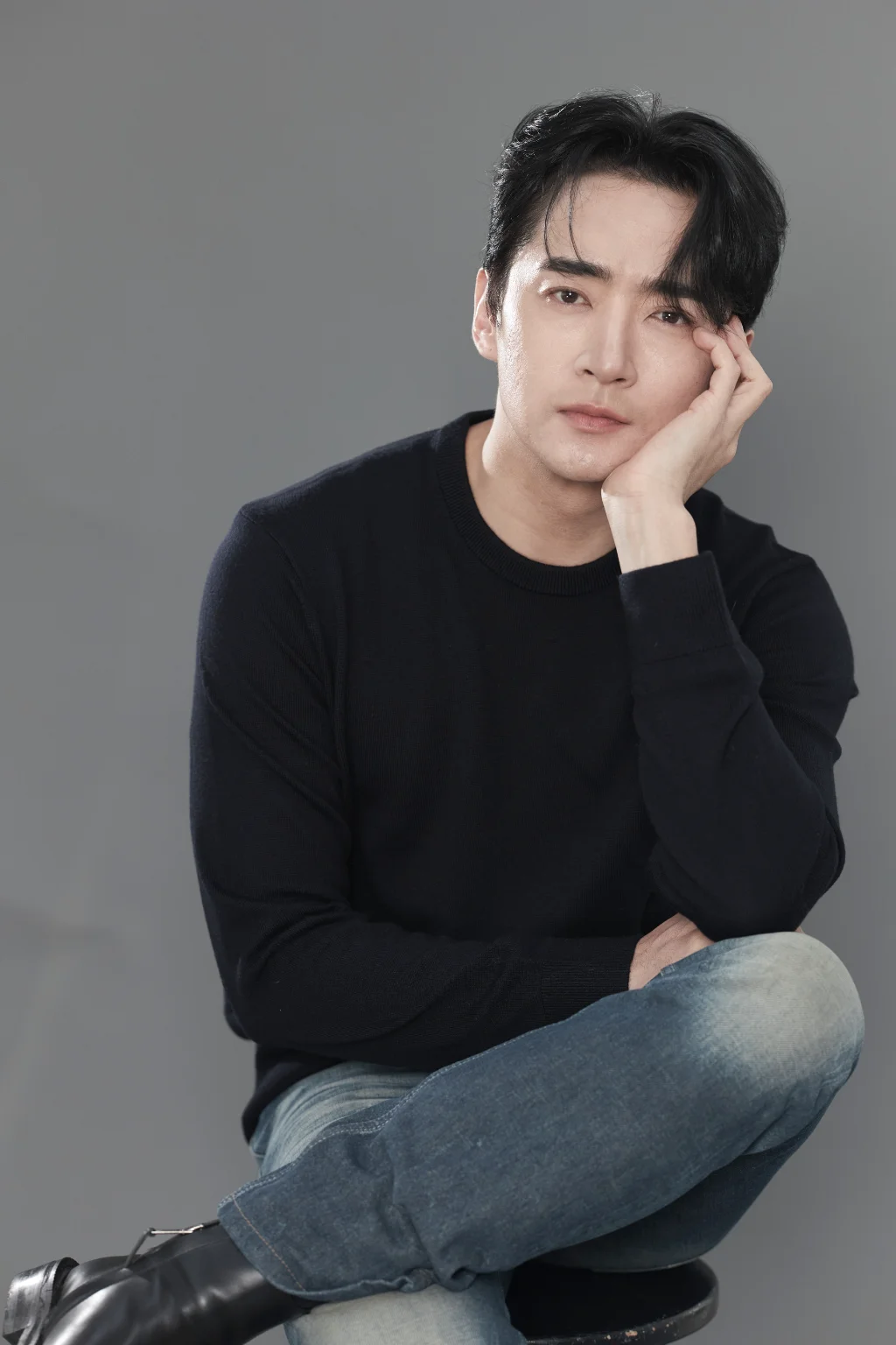 정민석