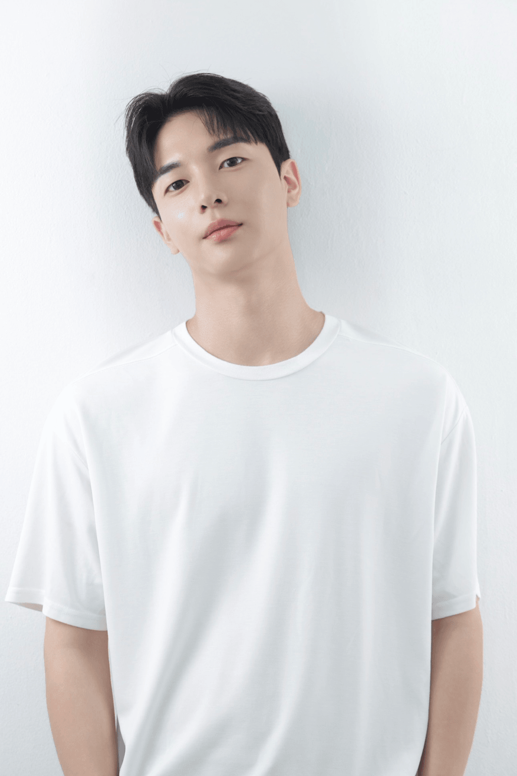 박진우