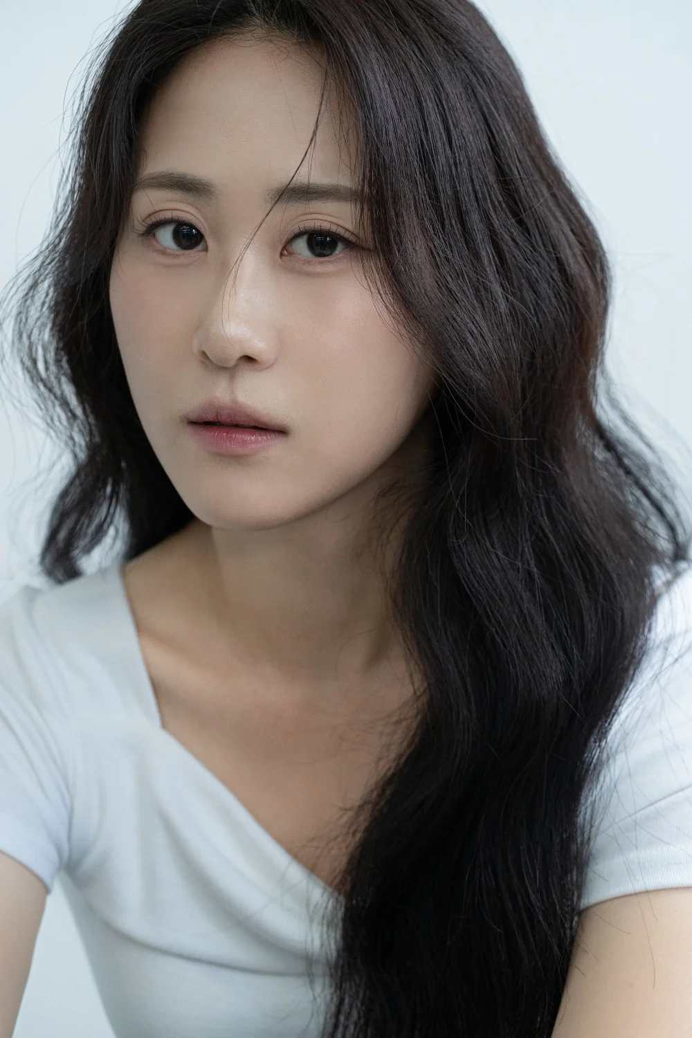 최한별