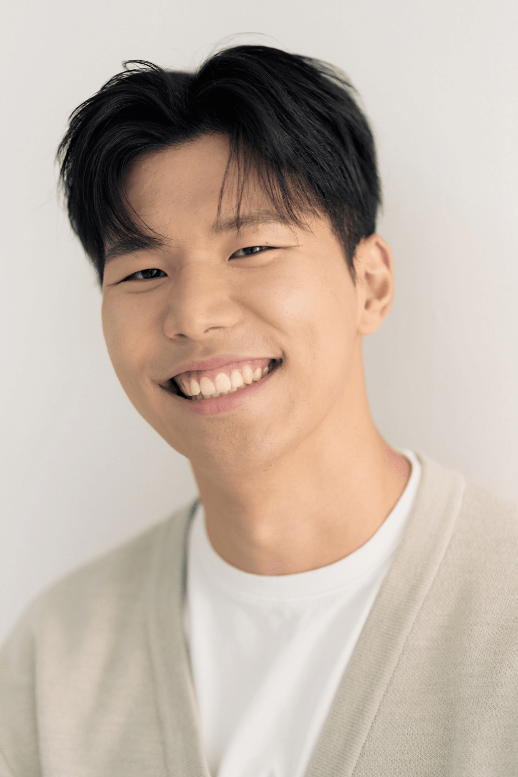 이동진
