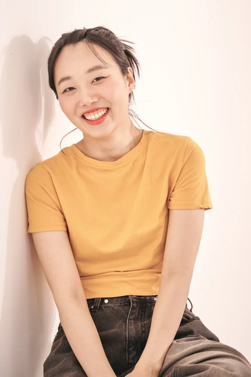김지윤