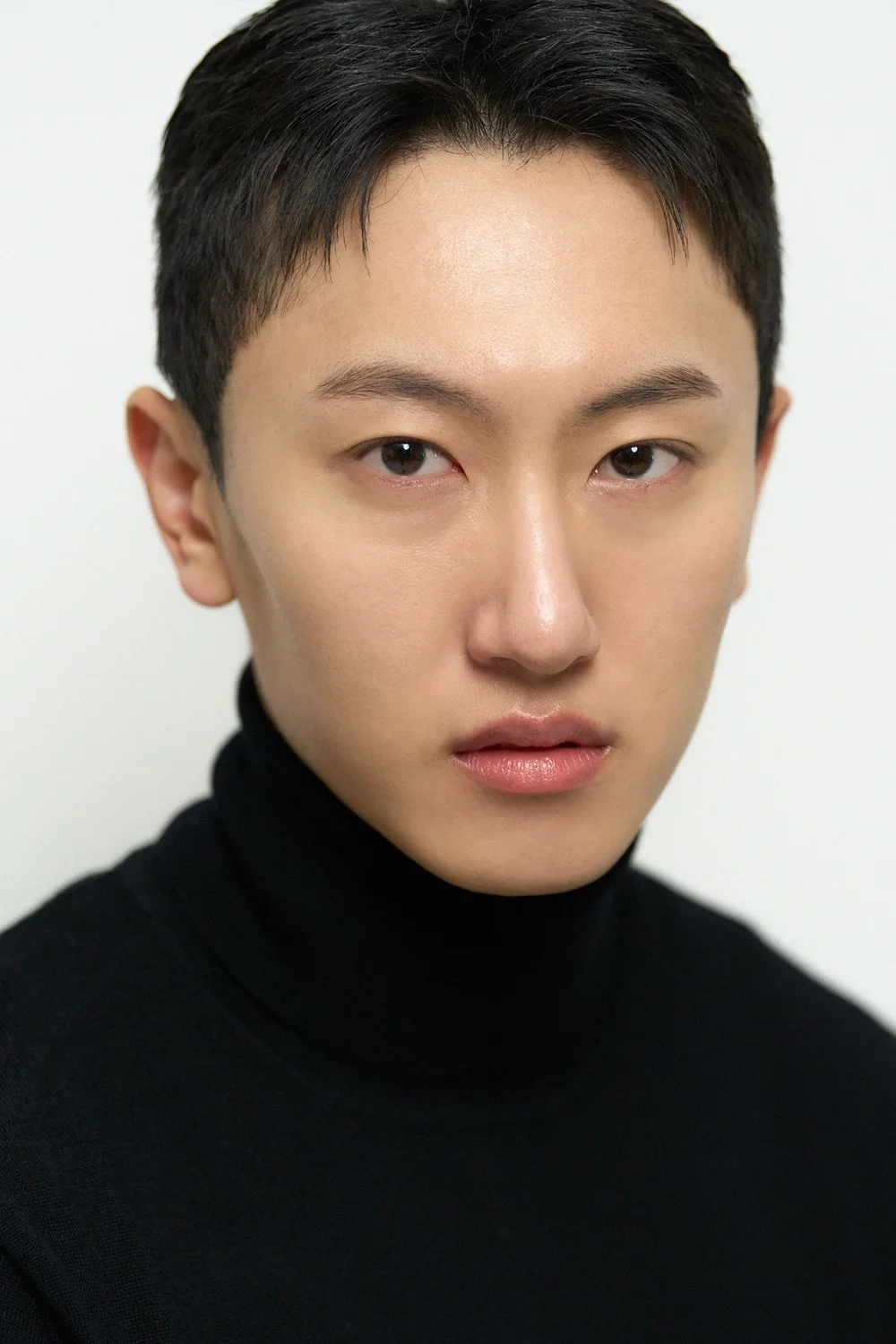 김건우