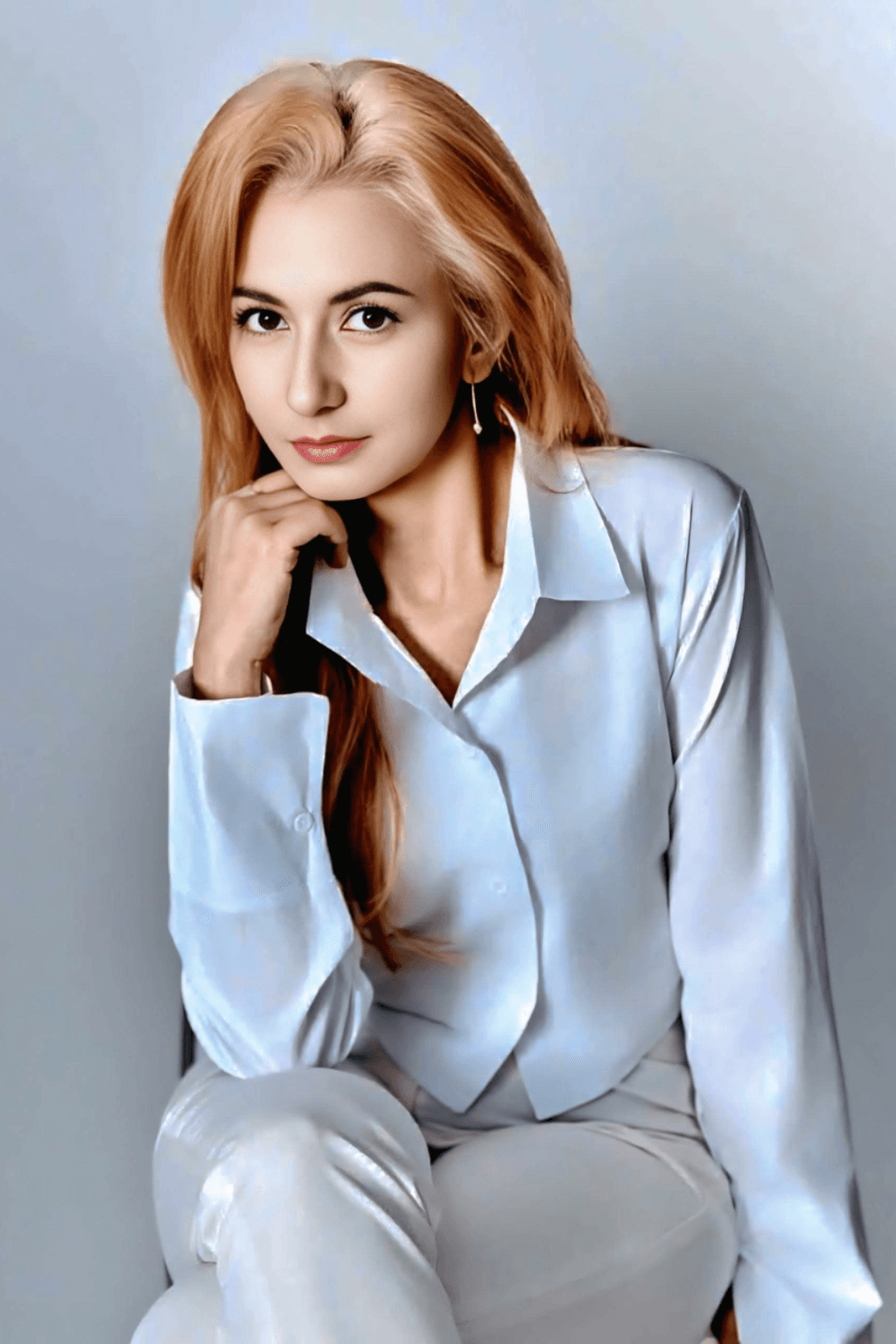 KIM LAURA