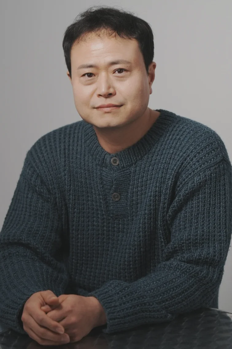 김두은