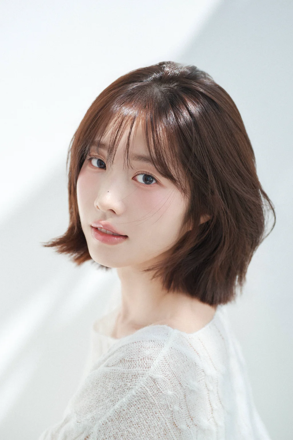 YOON I JU