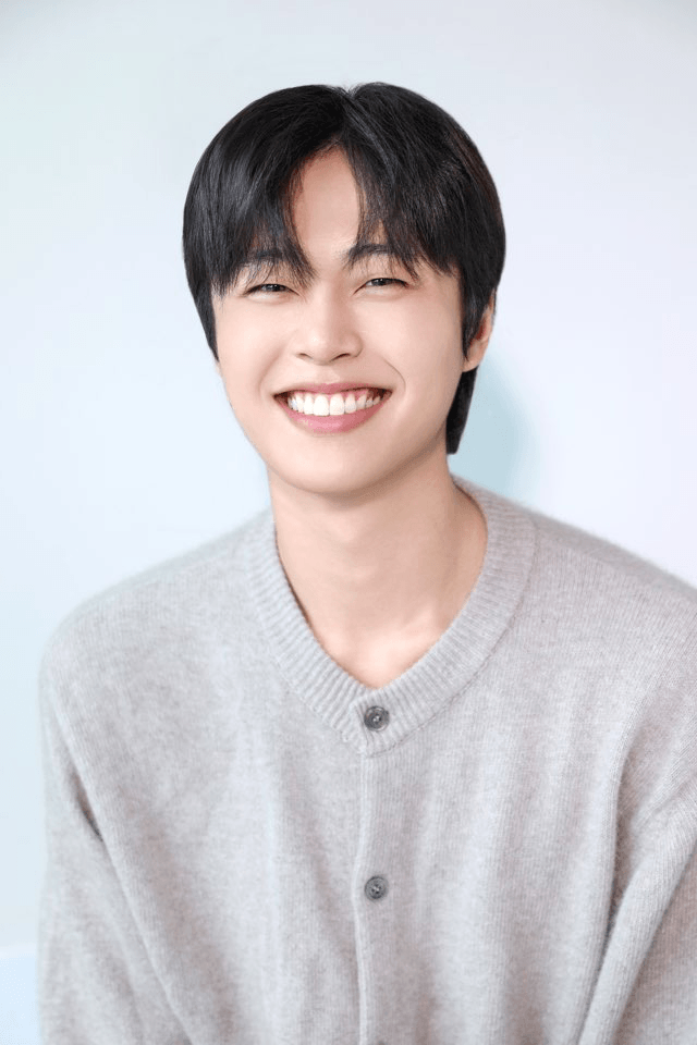 Lee Ju Hyeong / Jake