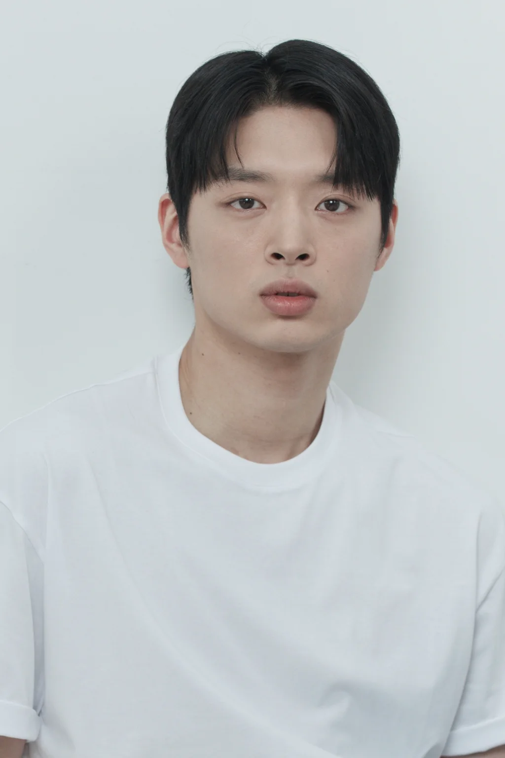 LEE SEOK JUNG