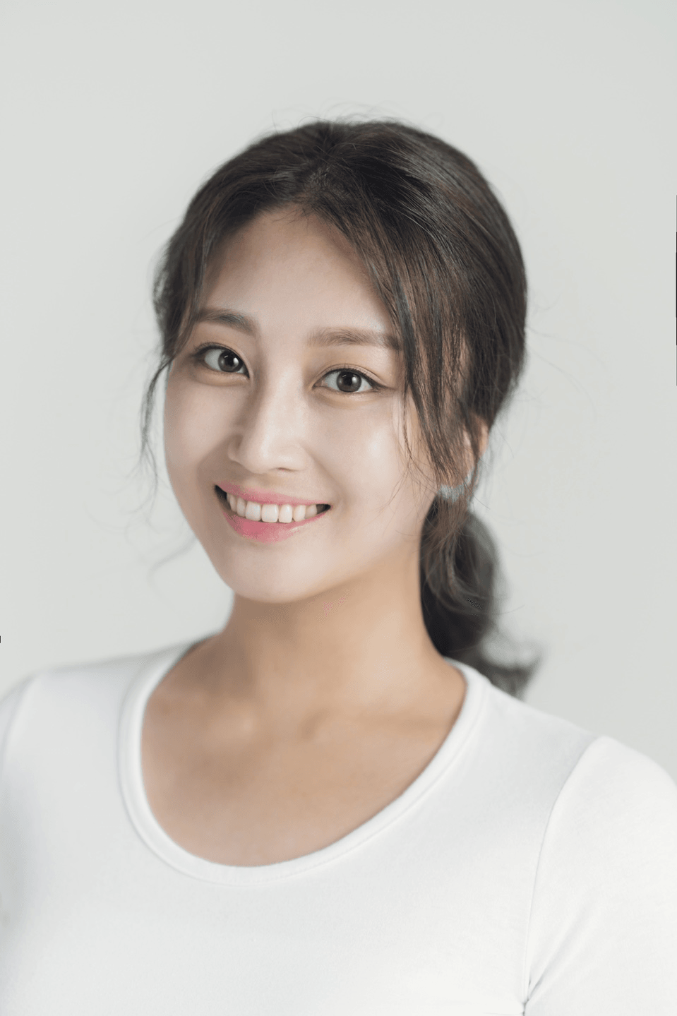 윤이주