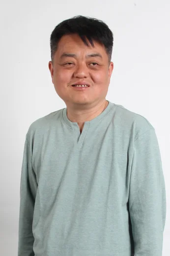 공인규