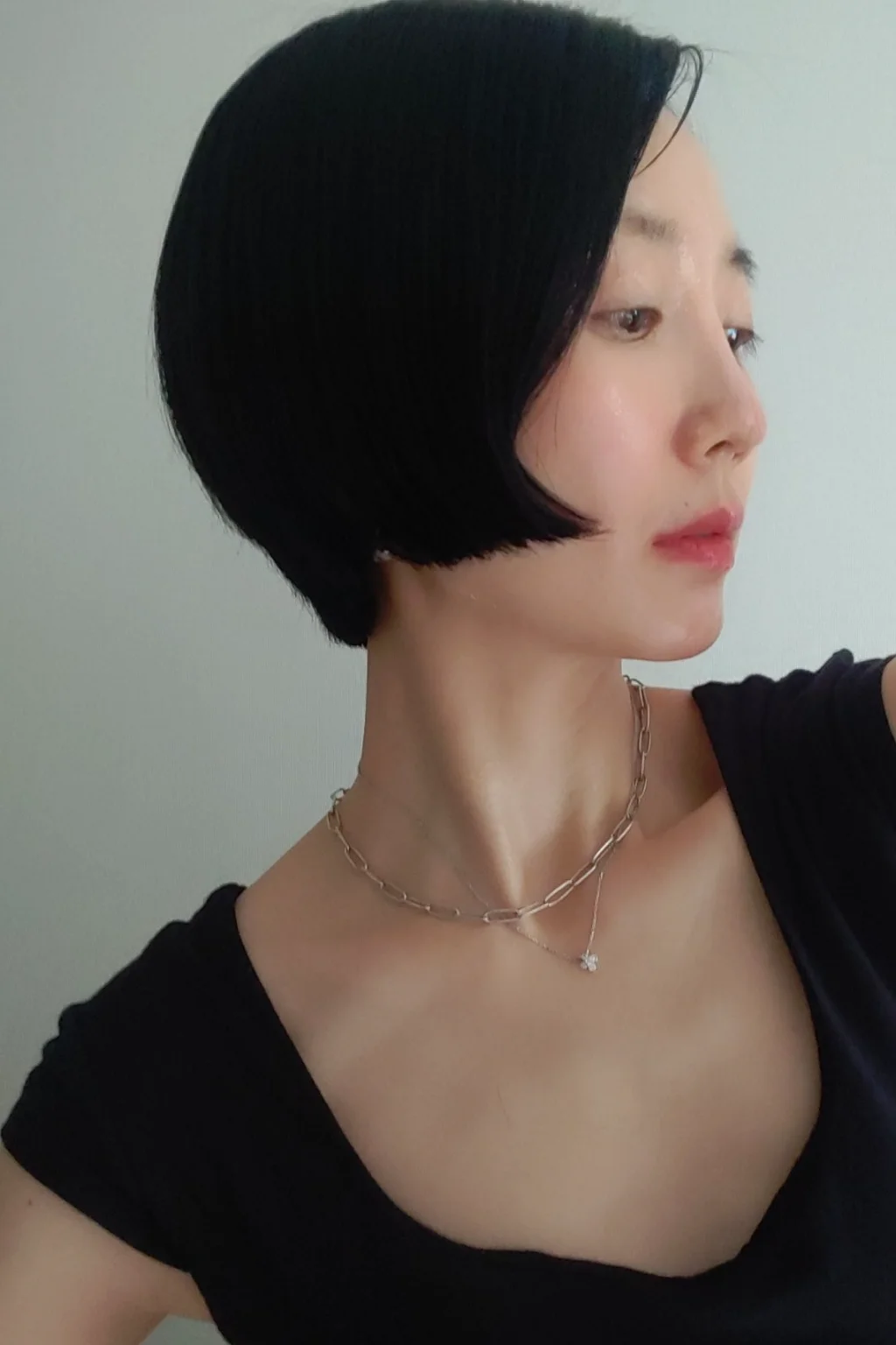 최은지