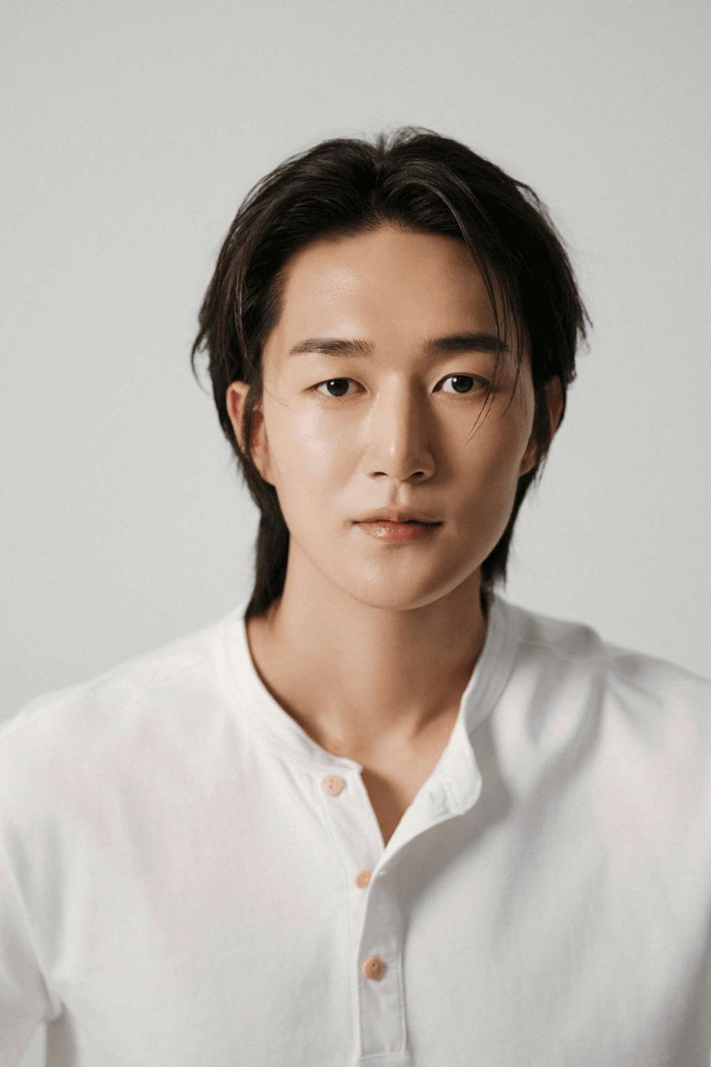 박건우