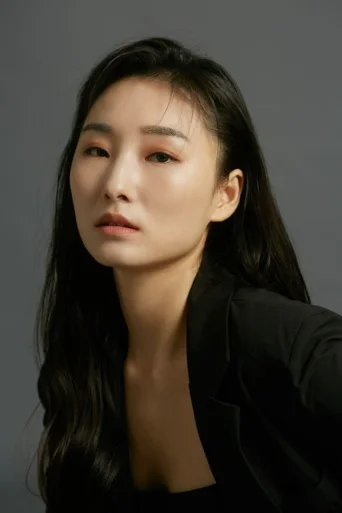 YOO HA NA