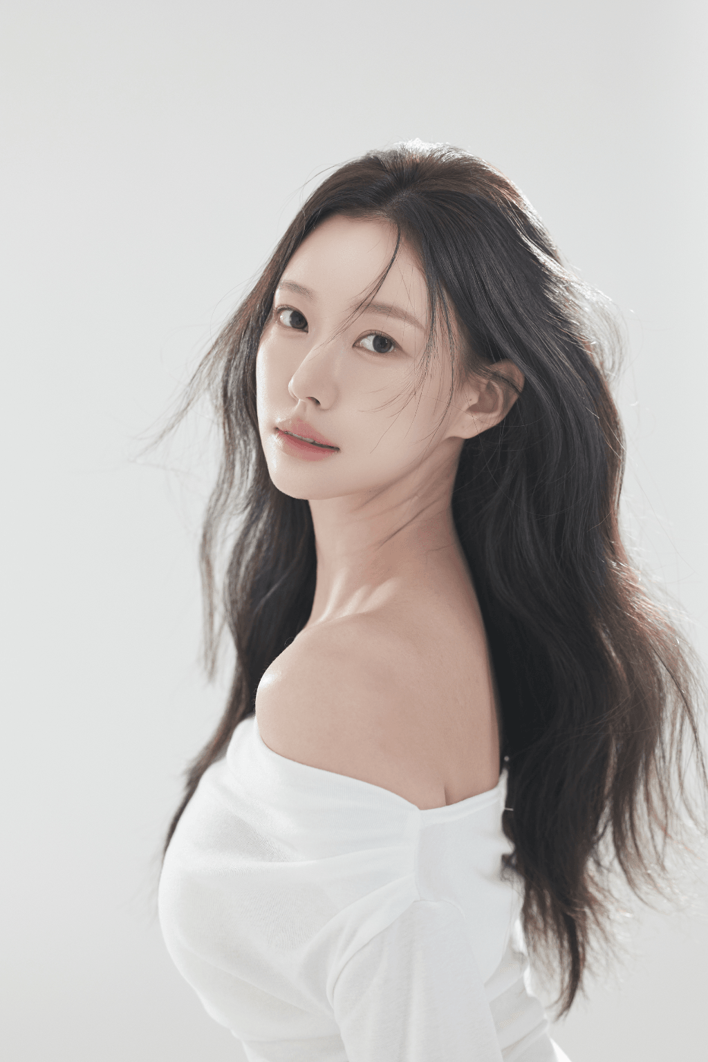 최윤서