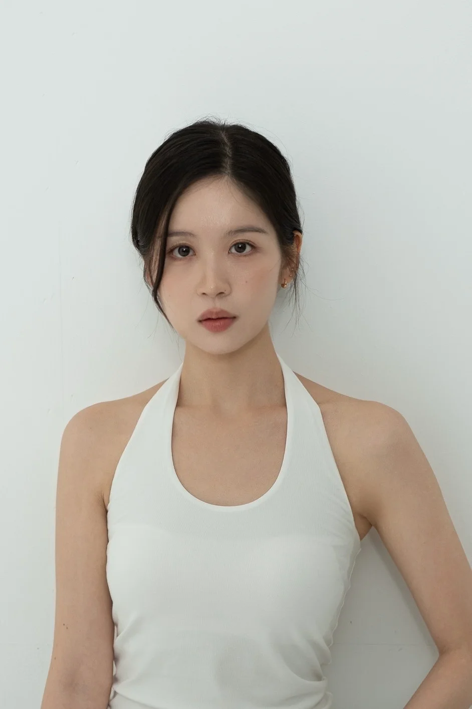 JUNG YUNJIN