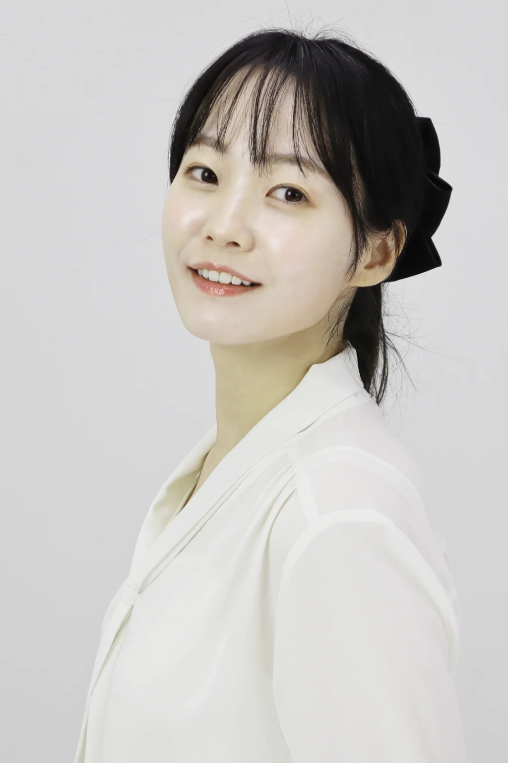 JEONG AH-YOUNG
