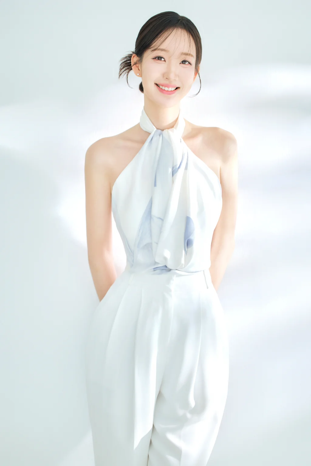 LEE SUNGHEE
