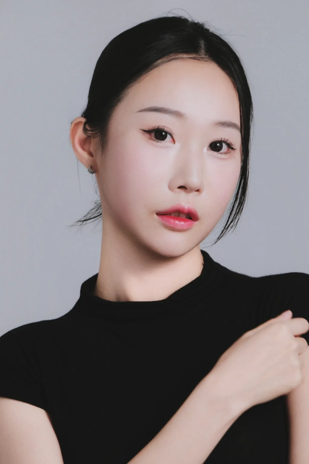 Yoon Jee Hee