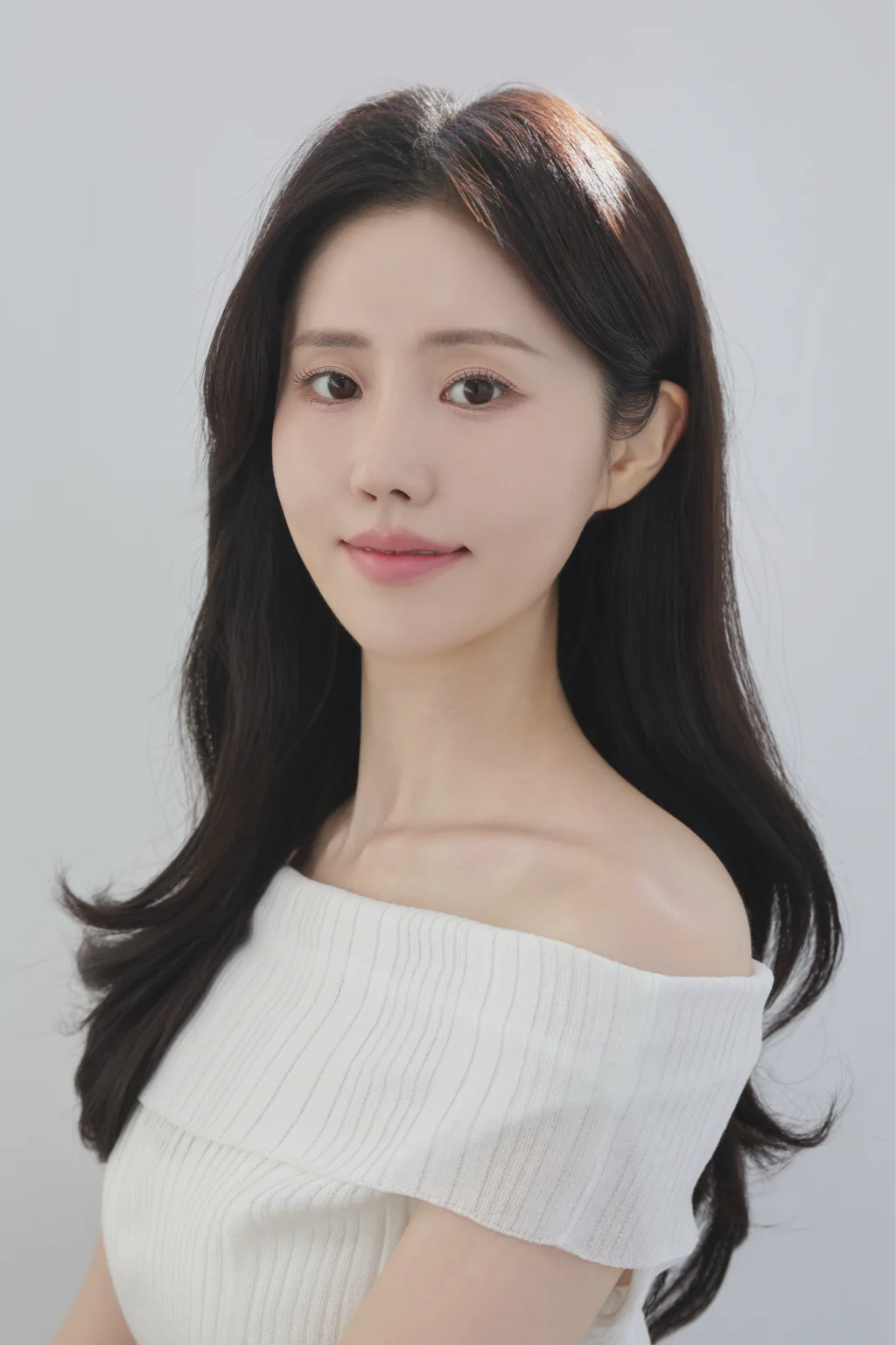 Yujin Hwang
