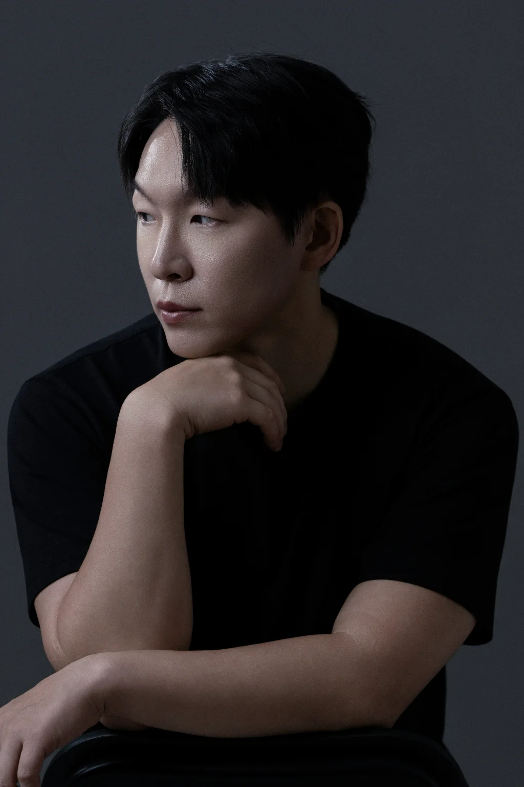 Yanguk Jin