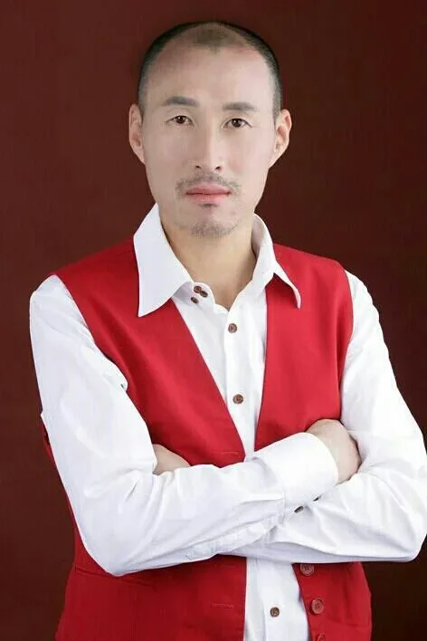 김아담