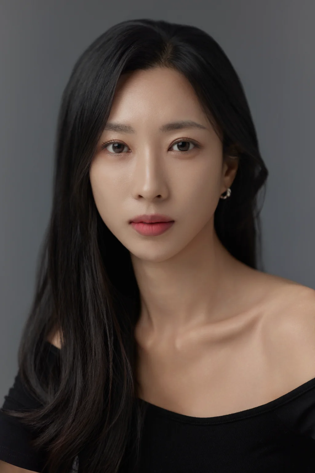 LEE YI RE