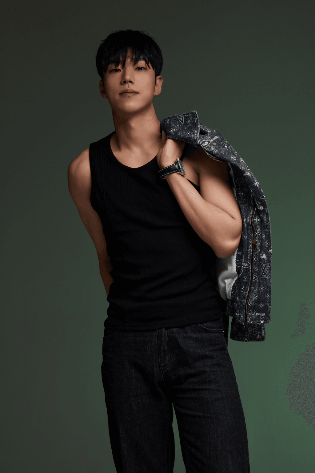Shin dongwoo