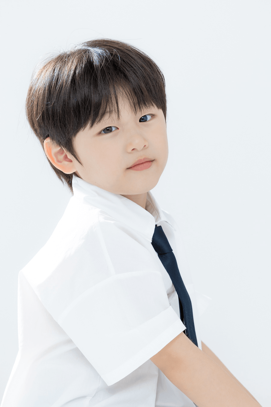 박민준