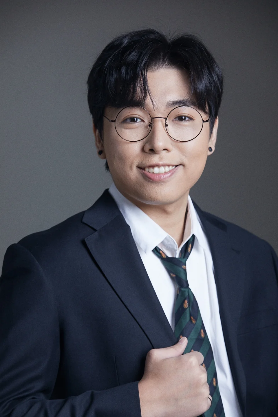 이우석