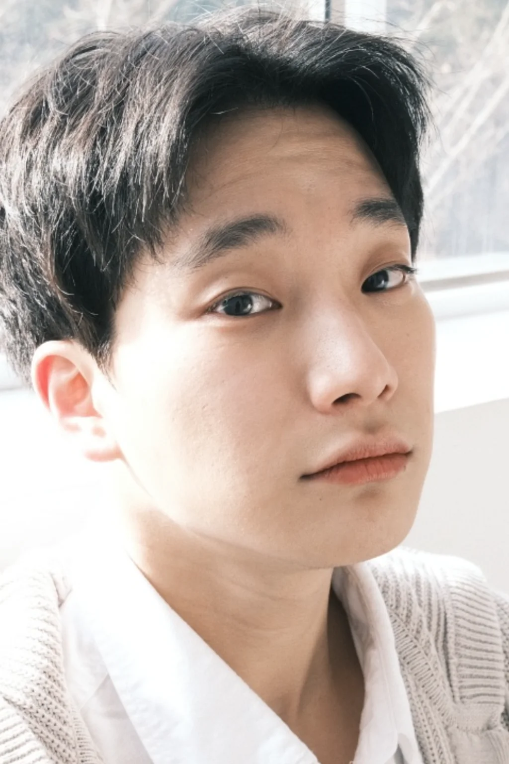SHIN SU BIN