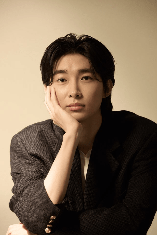 AHN DONGHO