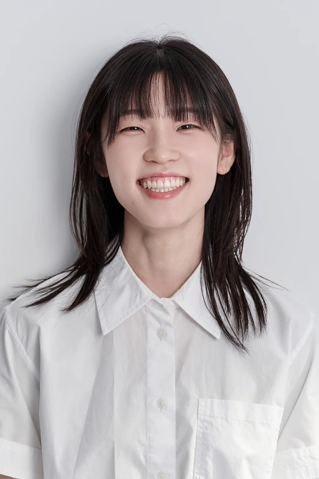 YOON GA YOUNG