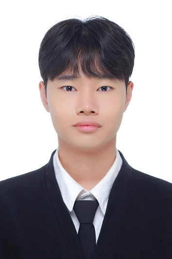 YUN HANGYEOL