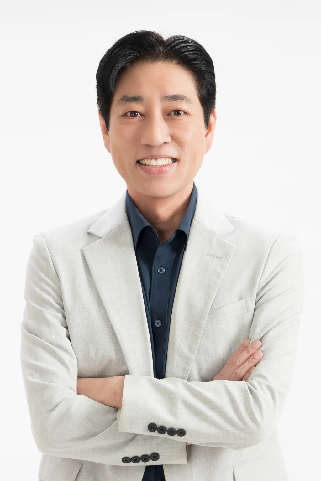 LEEYUNSANG