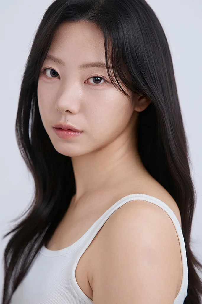 Song Ju A