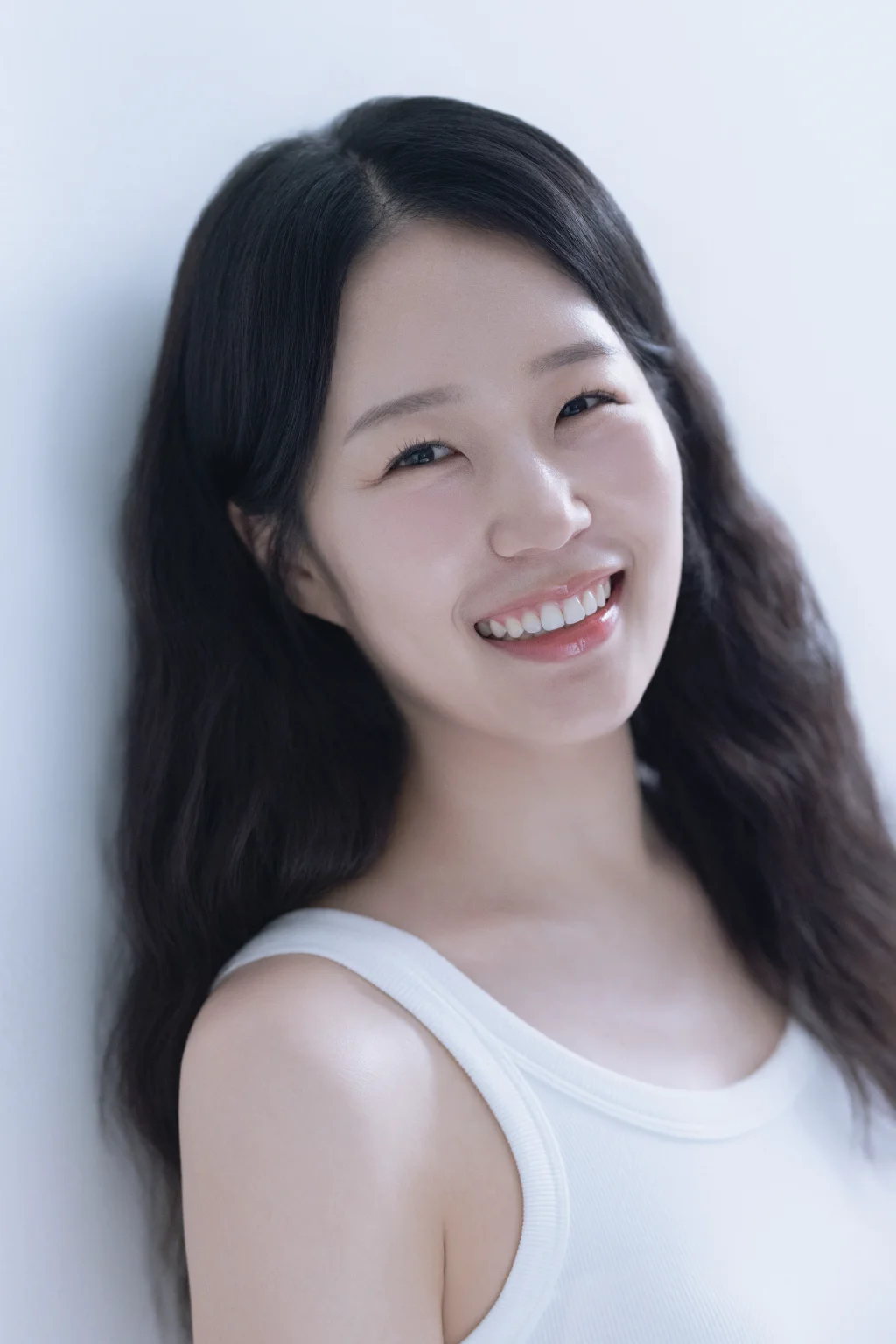 KIM SONG YI
