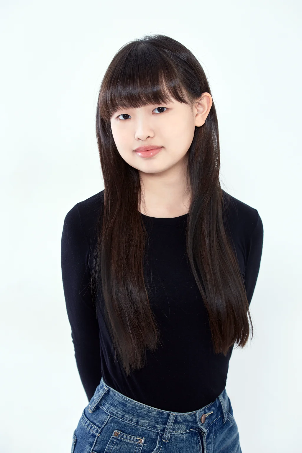 이채연