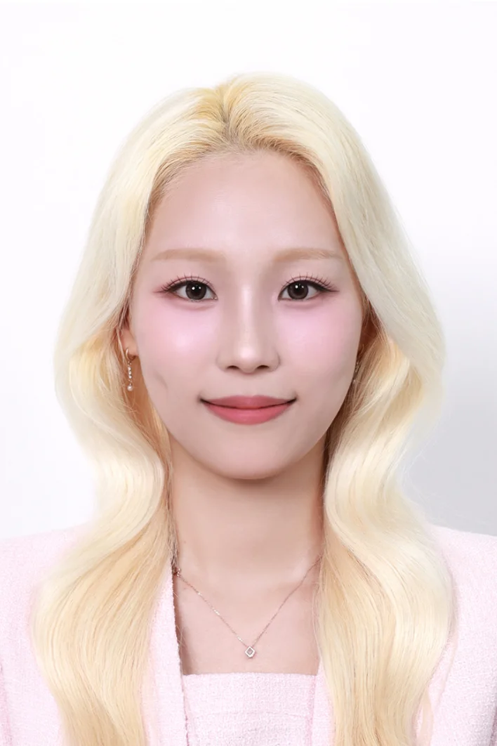 LEE CHAEYEONG